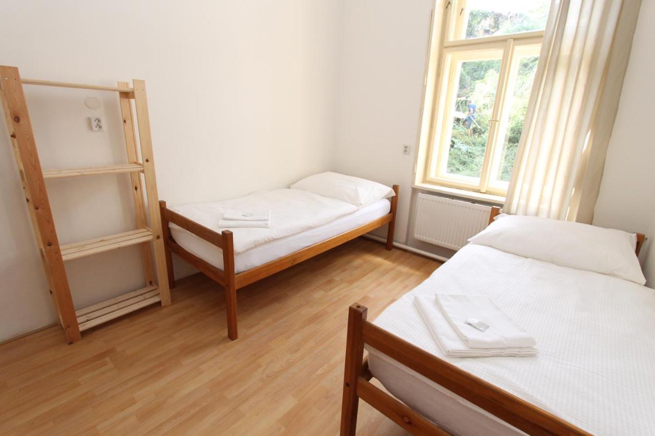 Zizka Home Apartments Prága Kültér fotó