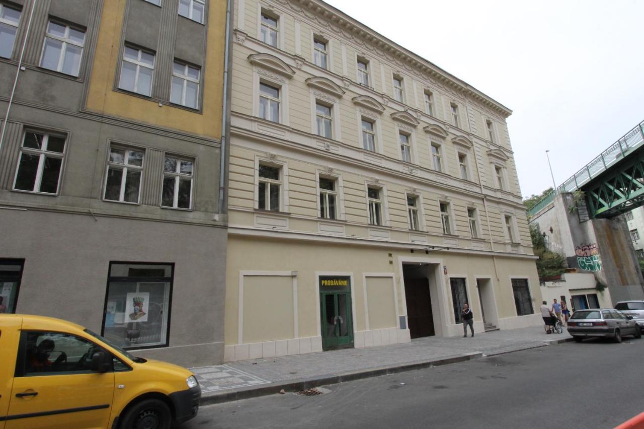 Zizka Home Apartments Prága Kültér fotó