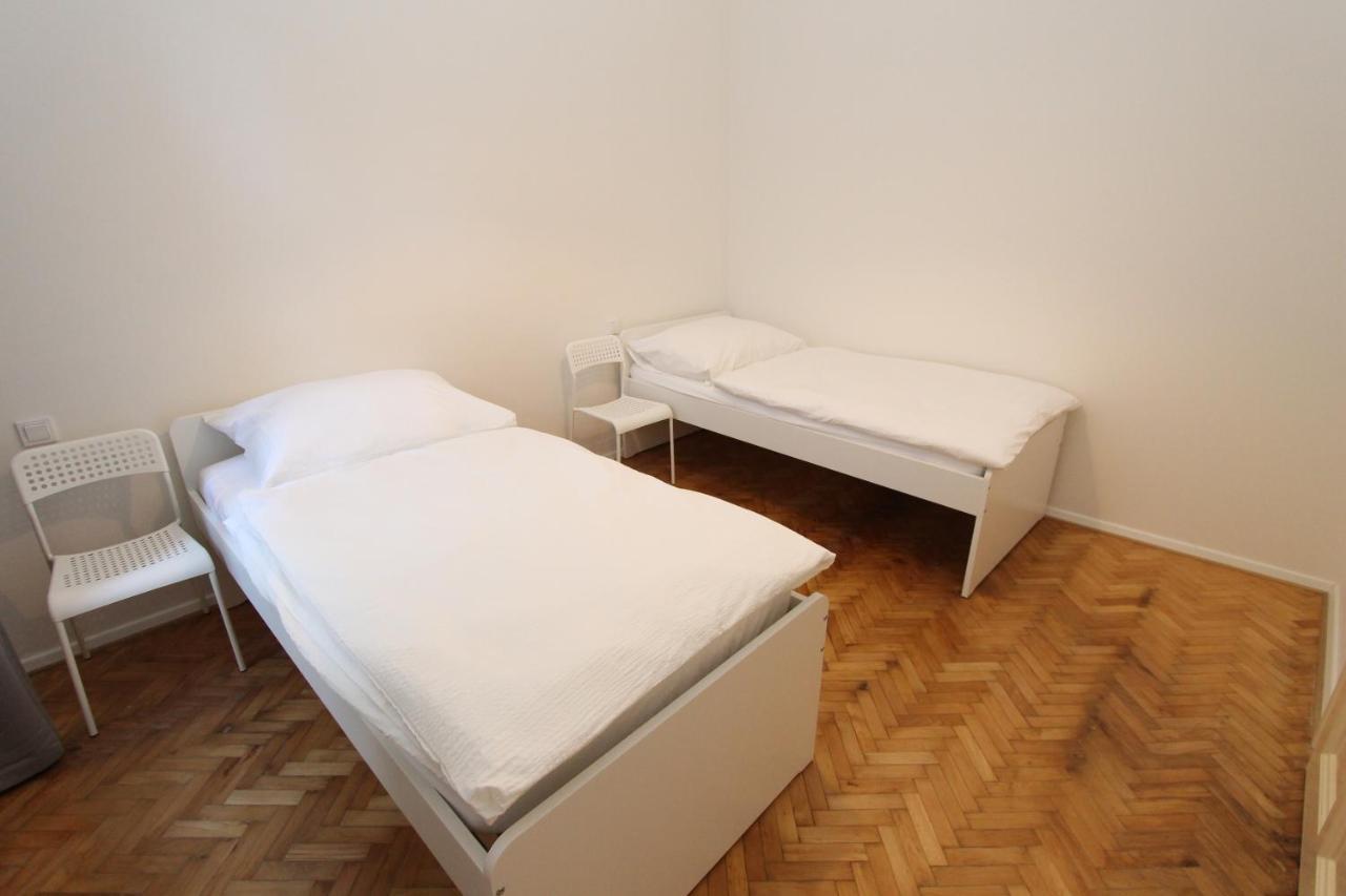 Zizka Home Apartments Prága Kültér fotó