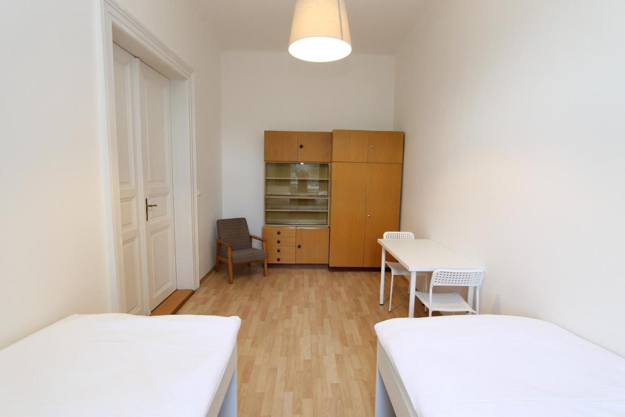 Zizka Home Apartments Prága Kültér fotó