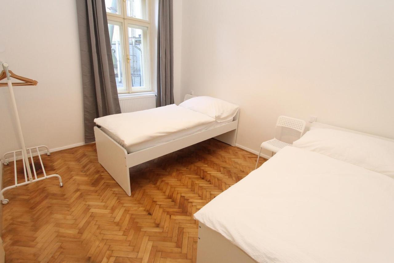 Zizka Home Apartments Prága Kültér fotó