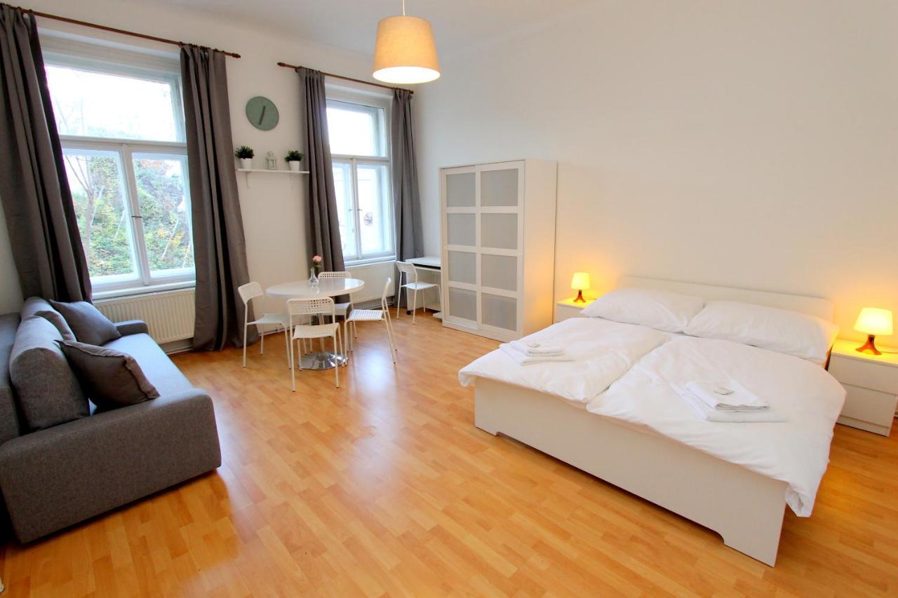 Zizka Home Apartments Prága Kültér fotó