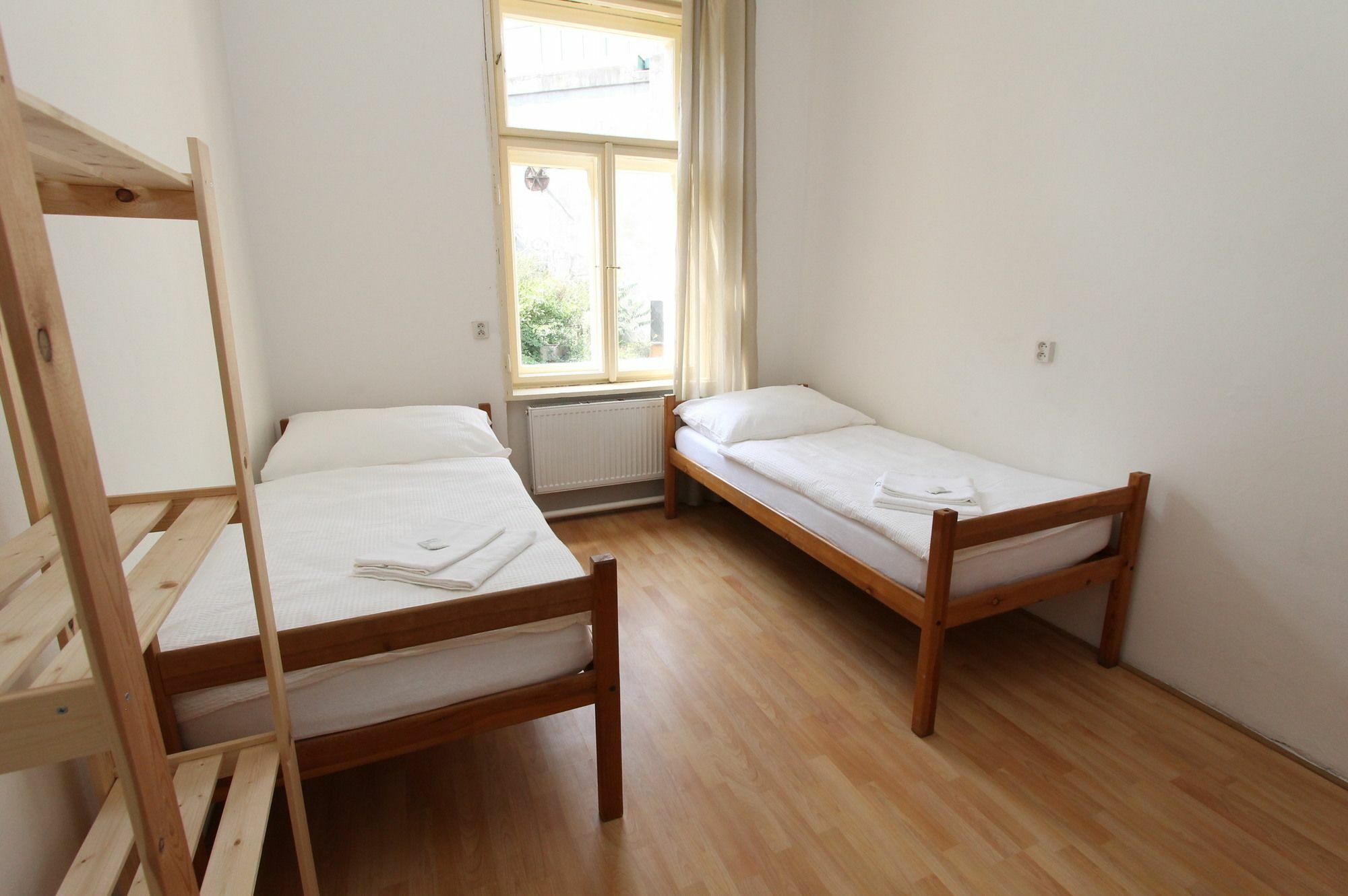 Zizka Home Apartments Prága Kültér fotó