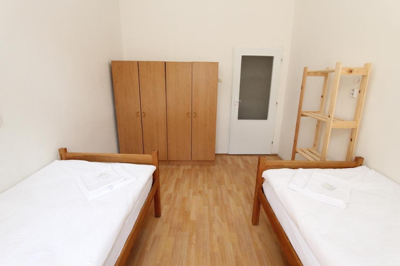 Zizka Home Apartments Prága Kültér fotó